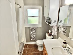 5275 E Mezzanine Way, Long Beach CA 90808