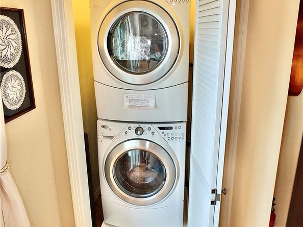 5275 E Mezzanine Way, Long Beach CA 90808