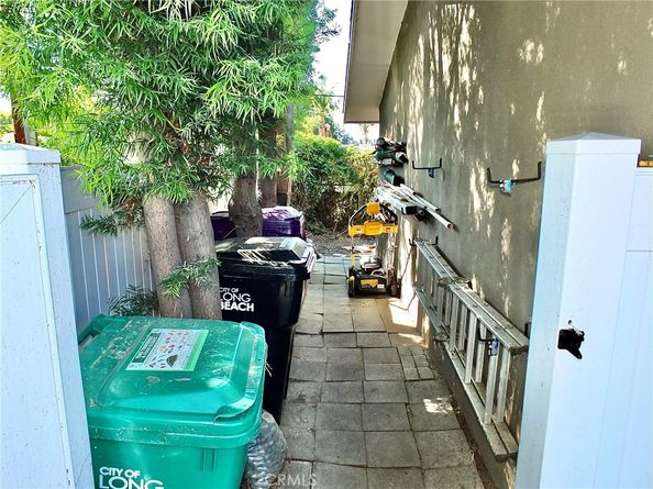 5275 E Mezzanine Way, Long Beach CA 90808