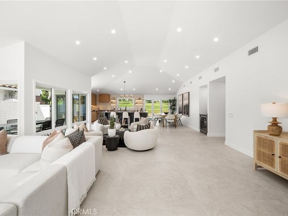 19741 Quiet Bay Lane, Huntington Beach CA 92648