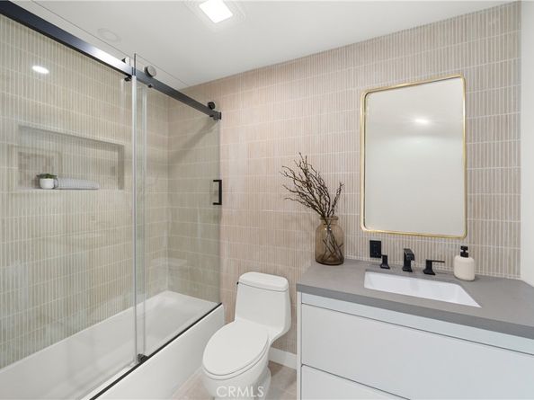 19741 Quiet Bay Lane, Huntington Beach CA 92648