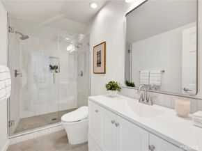 5025 E Los Coyotes Diagonal, Long Beach CA 90815