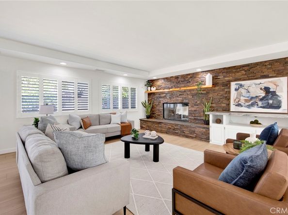 5025 E Los Coyotes Diagonal, Long Beach CA 90815