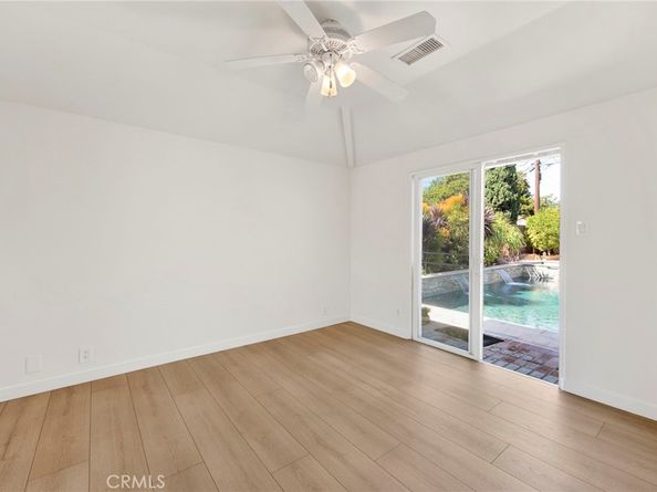 5025 E Los Coyotes Diagonal, Long Beach CA 90815