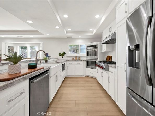 5025 E Los Coyotes Diagonal, Long Beach CA 90815
