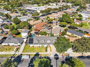 5025 E Los Coyotes Diagonal, Long Beach CA 90815