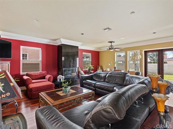 4219 Sebren Avenue, Lakewood CA 90713