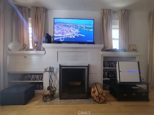 637 E 76th Place, Los Angeles CA 90001