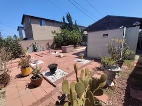 637 E 76th Place, Los Angeles CA 90001