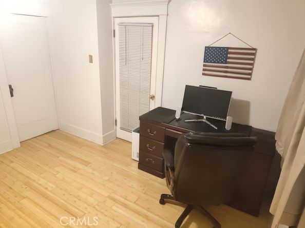 637 E 76th Place, Los Angeles CA 90001