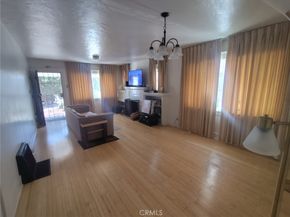 637 E 76th Place, Los Angeles CA 90001