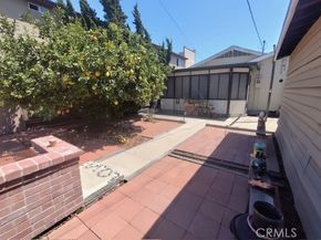 637 E 76th Place, Los Angeles CA 90001