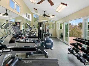 5402 Balboa Arms Dr. 338, San Diego CA 92117
