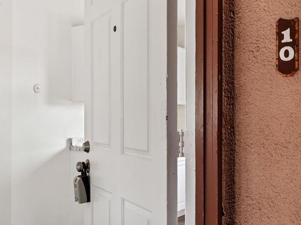 9379 Winter Gardens Blvd 10, Lakeside CA 92040