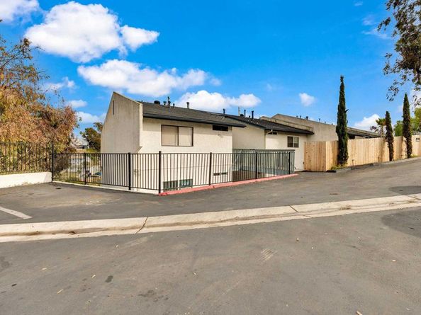 4960 Lantana Drive 7, San Diego CA 92105