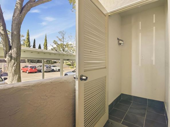 8215 Jade Coast Road 81, San Diego CA 92126