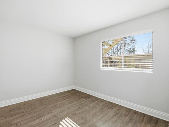 8215 Jade Coast Road 81, San Diego CA 92126