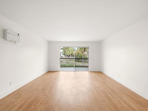 4444 W Point Loma Boulevard 122, San Diego CA 92107