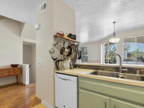 6151 Calle Mariselda 302, San Diego CA 92124