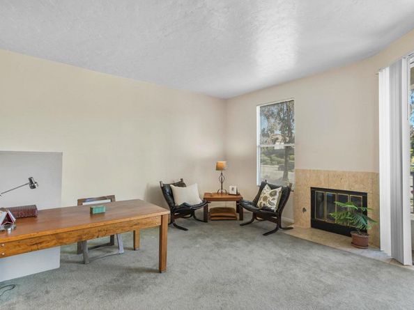 6151 Calle Mariselda 302, San Diego CA 92124