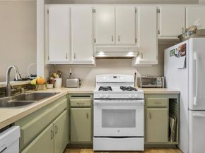 6151 Calle Mariselda 302, San Diego CA 92124