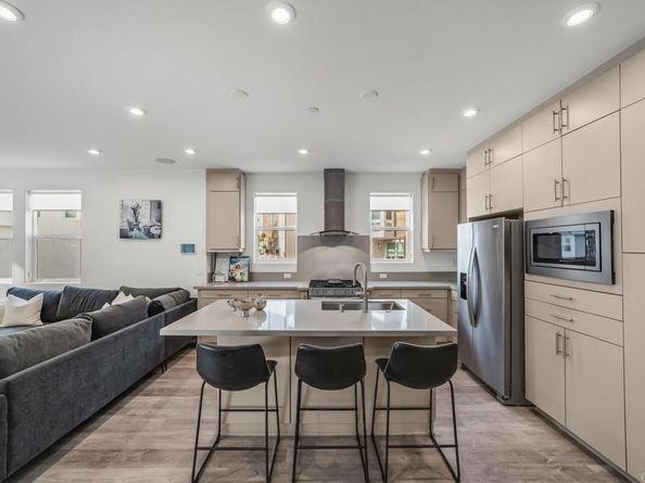 2875 avella Circle, San Diego CA 92108