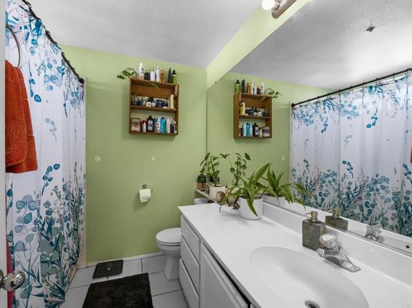 2157 Kings View Cir., Spring Valley CA 91977