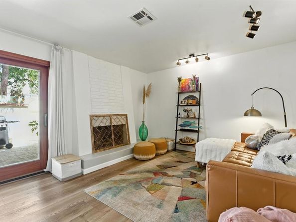 4252 Loma Riviera Lane, San Diego CA 92110