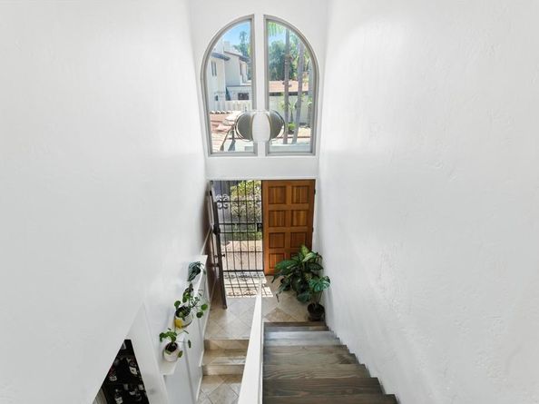 4252 Loma Riviera Lane, San Diego CA 92110