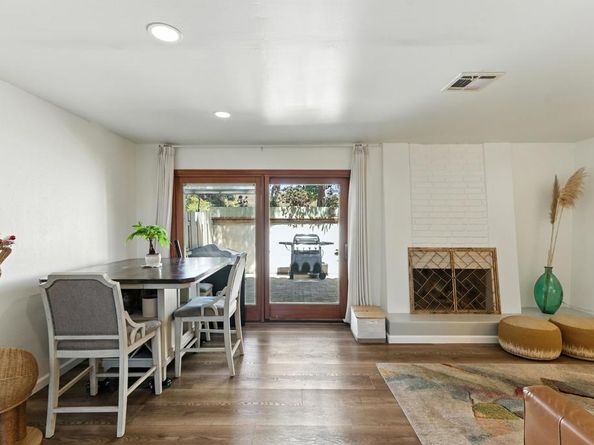 4252 Loma Riviera Lane, San Diego CA 92110