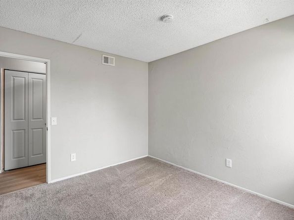 231 Riverview Way, Oceanside CA 92057