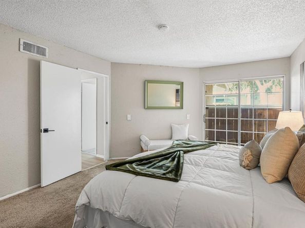 231 Riverview Way, Oceanside CA 92057