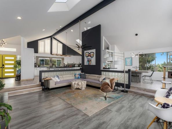 11201 Constellation Drive, El Cajon CA 92020