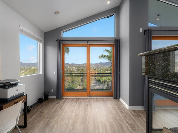 11201 Constellation Drive, El Cajon CA 92020