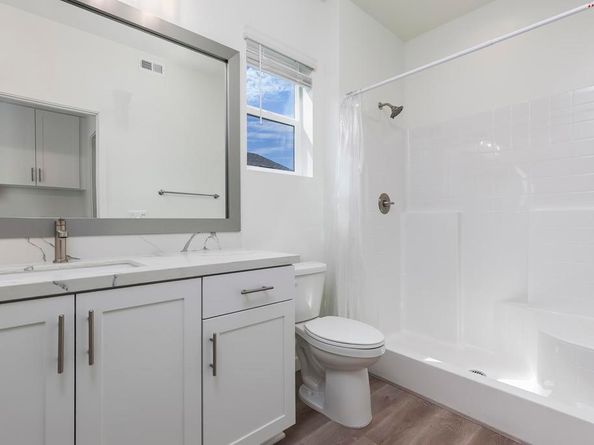 1625 Mauzy Way, El Cajon CA 92021