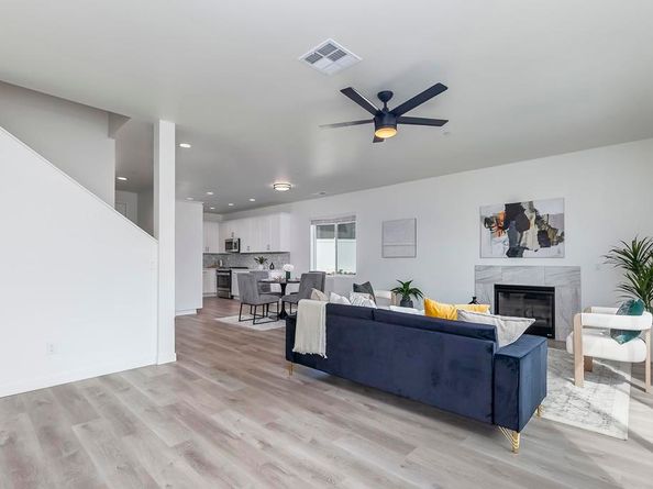 1625 Mauzy Way, El Cajon CA 92021