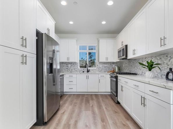 1625 Mauzy Way, El Cajon CA 92021