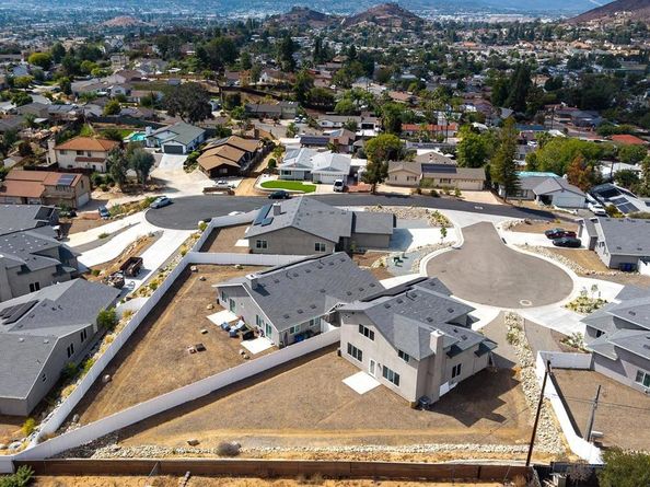 1625 Mauzy Way, El Cajon CA 92021