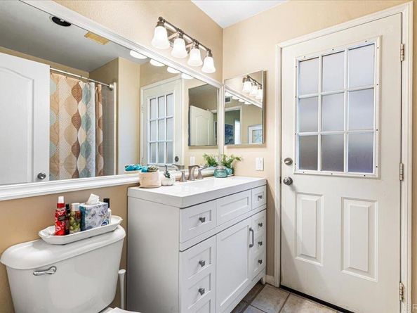 5049 Ruette De Mer, San Diego CA 92130