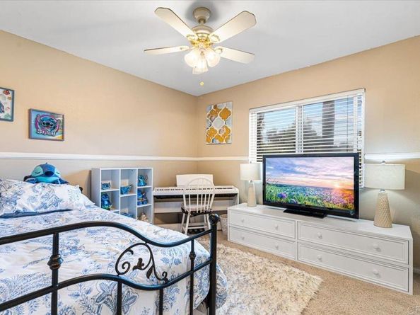 5049 Ruette De Mer, San Diego CA 92130