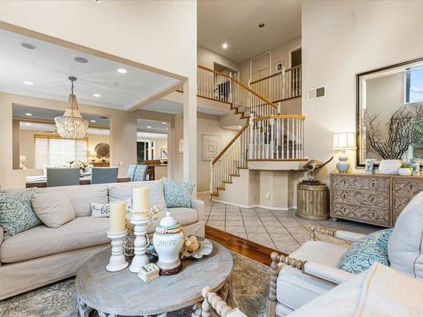 5049 Ruette De Mer, San Diego CA 92130