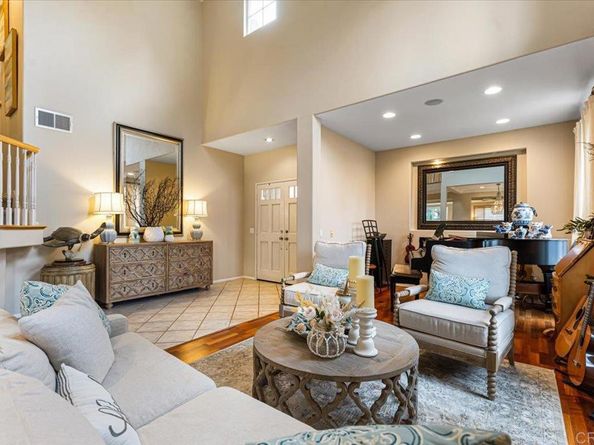 5049 Ruette De Mer, San Diego CA 92130