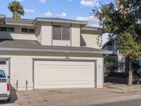 3844 Via Del Bardo, San Ysidro CA 92173