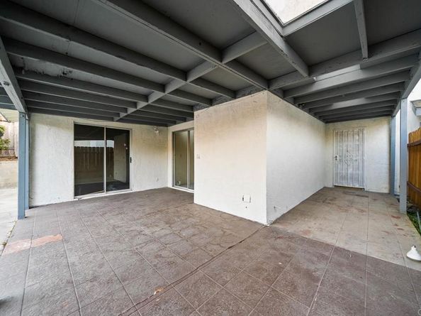 3844 Via Del Bardo, San Ysidro CA 92173