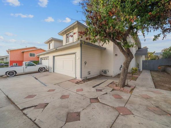 3844 Via Del Bardo, San Ysidro CA 92173