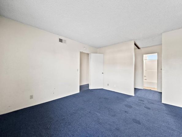 3844 Via Del Bardo, San Ysidro CA 92173