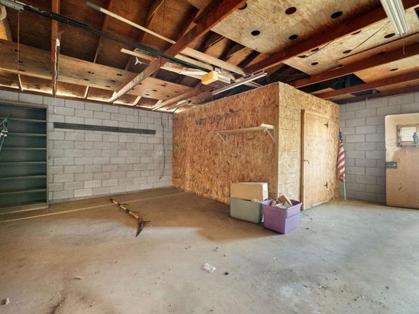 8273 Melrose Lane, El Cajon CA 92021