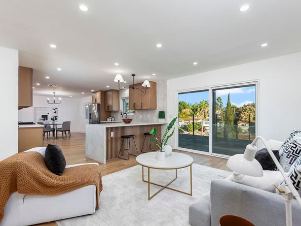 5995 Broadmoor Dr, La Mesa CA 91942