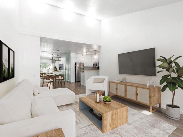 1885 Diamond Street 329, San Diego CA 92109