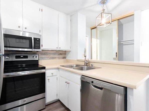 1885 Diamond Street 329, San Diego CA 92109